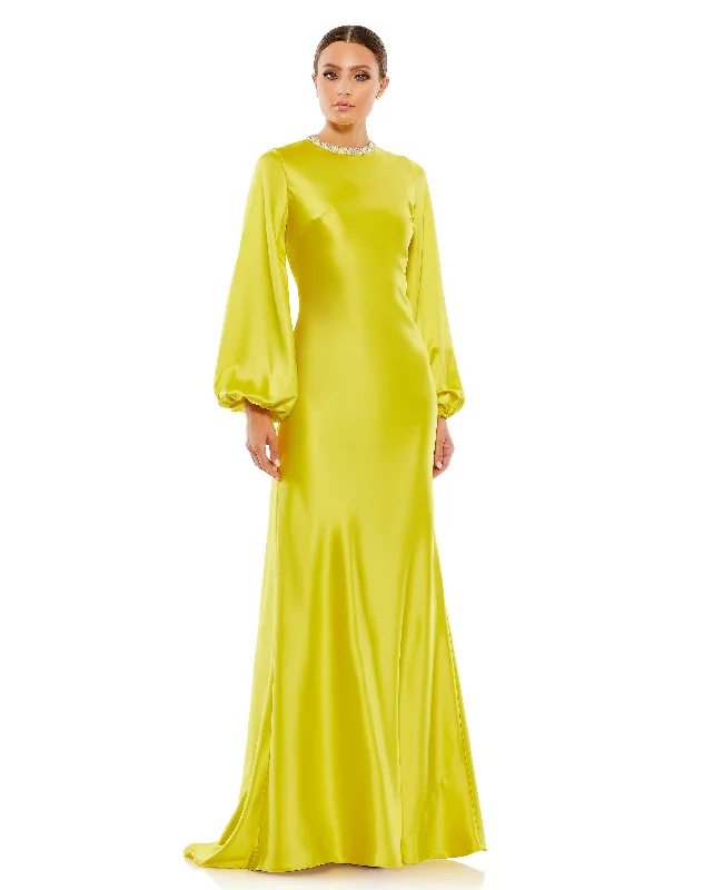 Mac Duggal 26575 Street