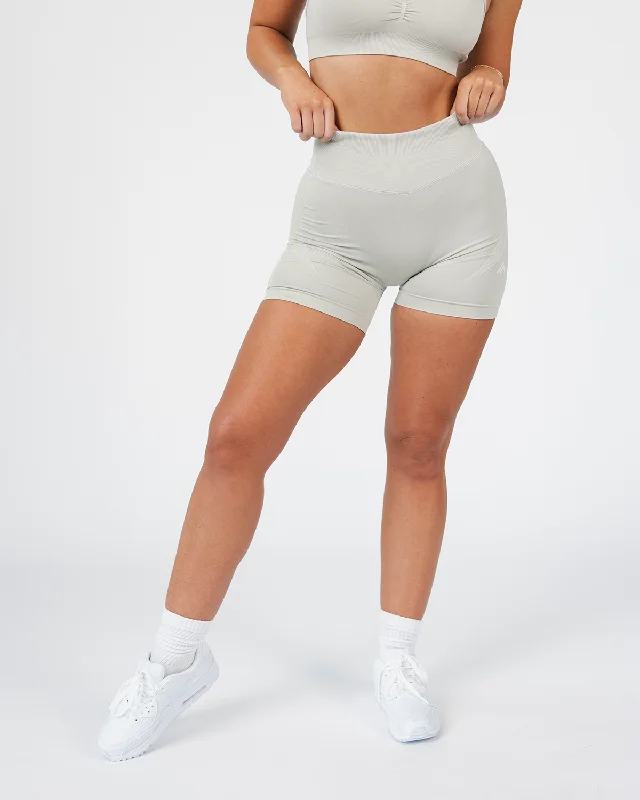 ICON SHORTS - TITANIUM Casual Women's Japanese 