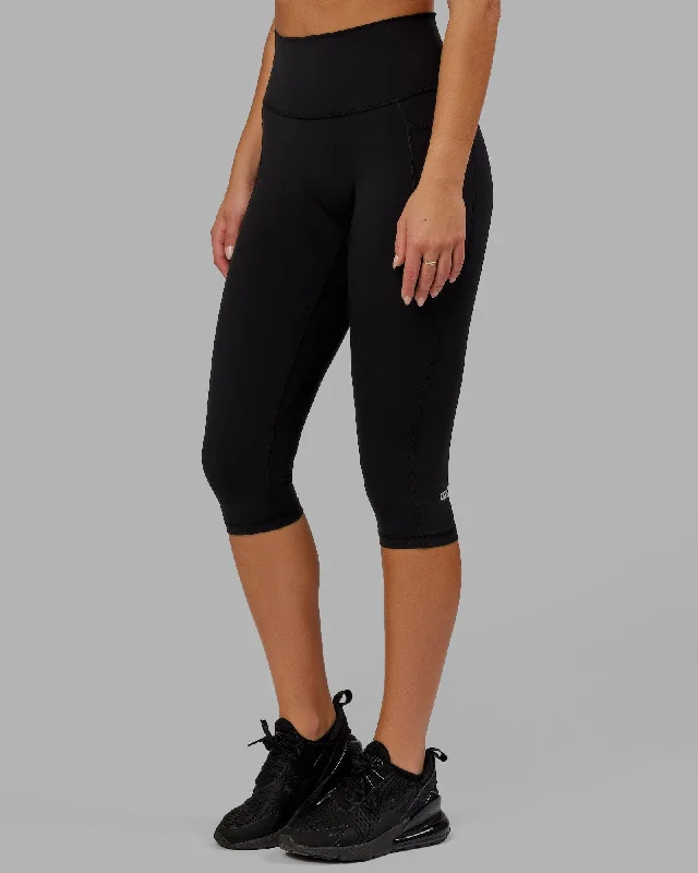 Fusion 3/4 Length Tight with Pockets - Black Vacation