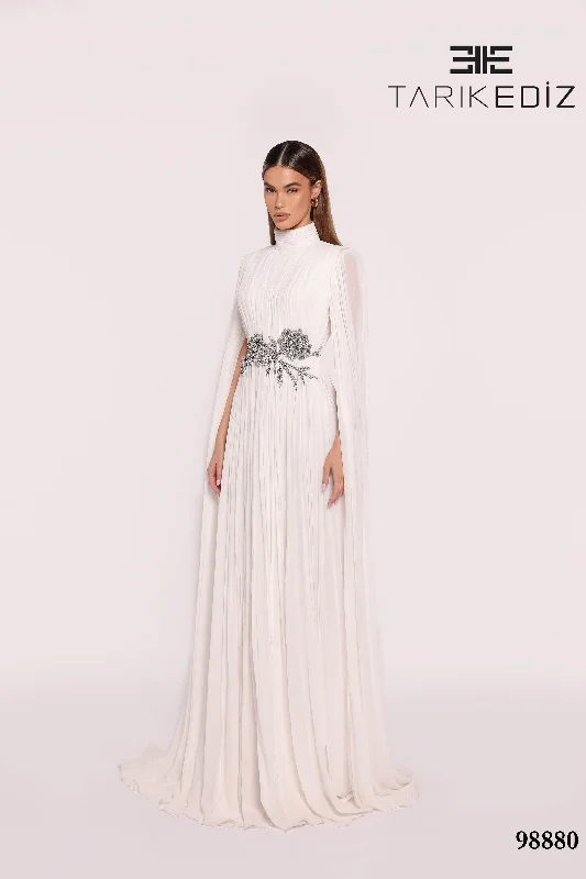 Tarik Ediz 98880 British Gentlewoman Style