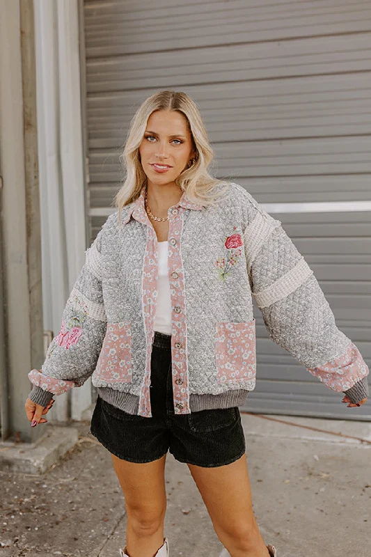 Keeping Cozy Quilted Jacket in Grey Rugged Women's Outdoor 