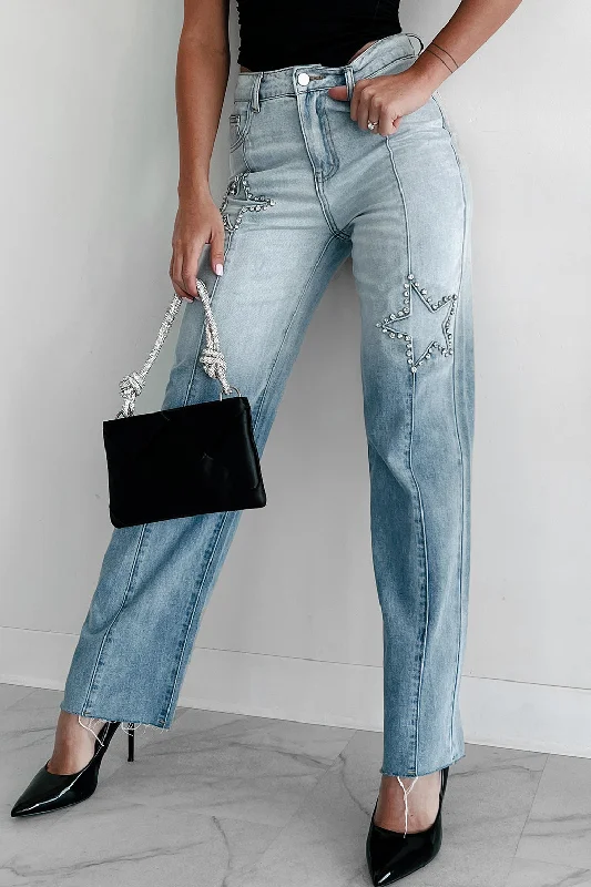 DOORBUSTER Evianna Mid-Rise Rhinestone Star Straight Leg Jeans (Light Wash) Minimalist Women's Casual