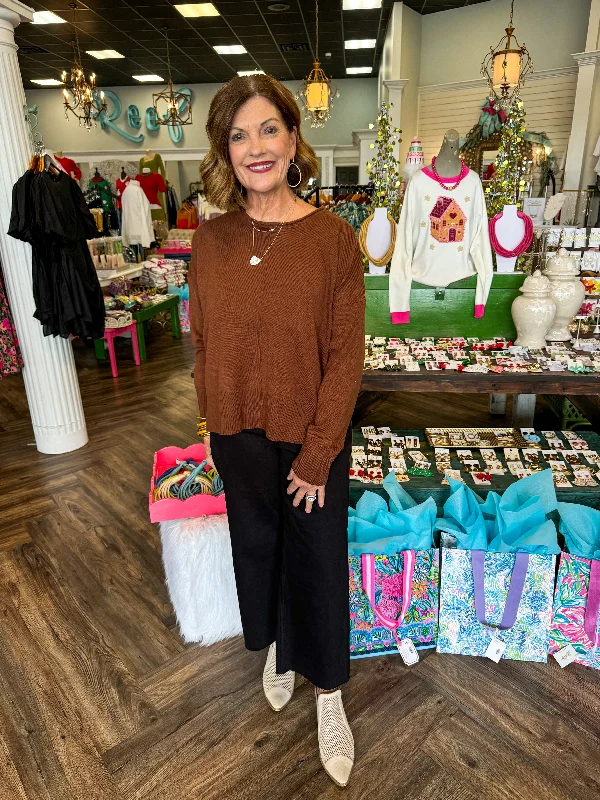 Anslee Light Weight Sweater: Brown Classic Women's Pin - striped