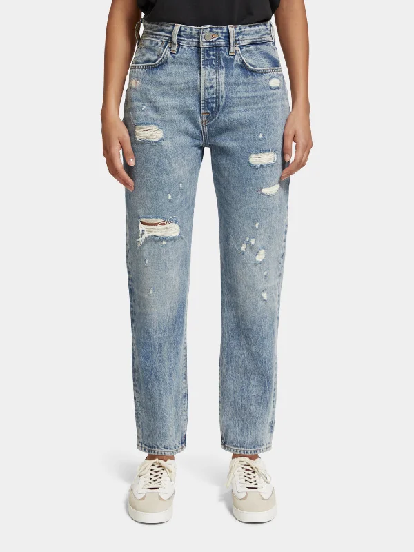Buzz mid-rise boyfriend-fit jeans Monochromatic Office Style
