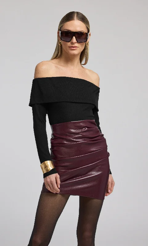 Gabrielle Top Refined Women's Classic 