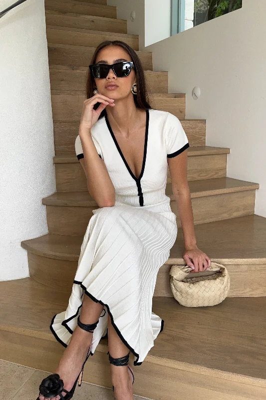 Jolene Contrast Button Up Knit Top - White performance